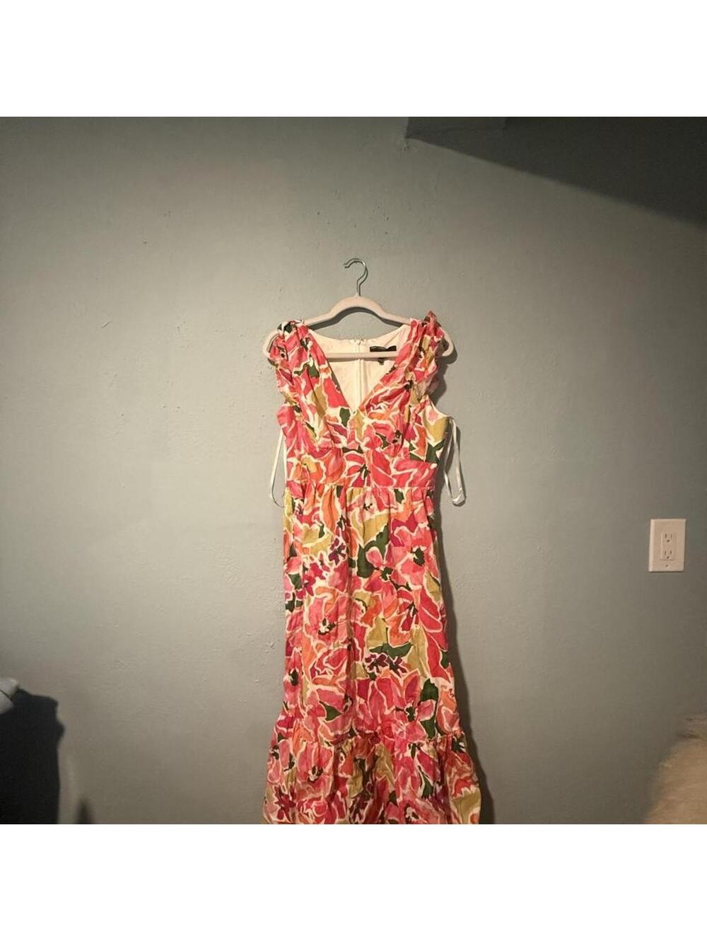 Maggie London pink, orange, and green floral maxi dress in a US 6